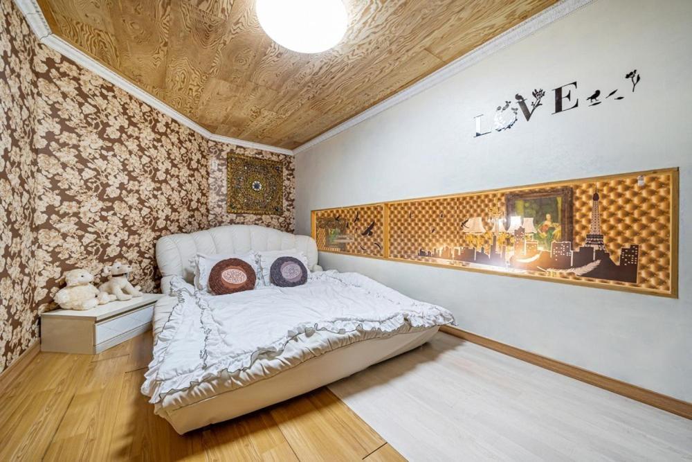 Lala Land Pet Friendly Pension Gyeongju Eksteriør billede